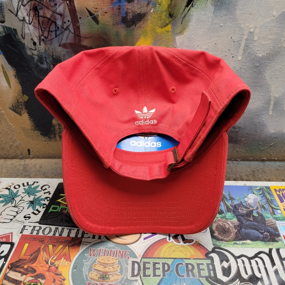 Adidas Strapback - Picture 2 of 2